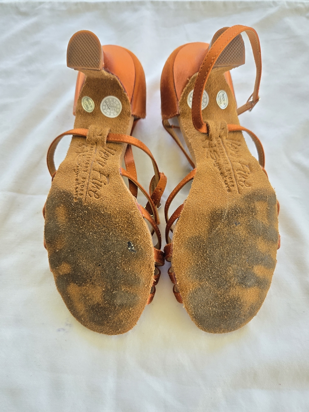 Very Fine Elektra Women's Latin/Ballroom Dance Shoes -Copper Tan Satin  Size 7.5 - Picture 8 of 8